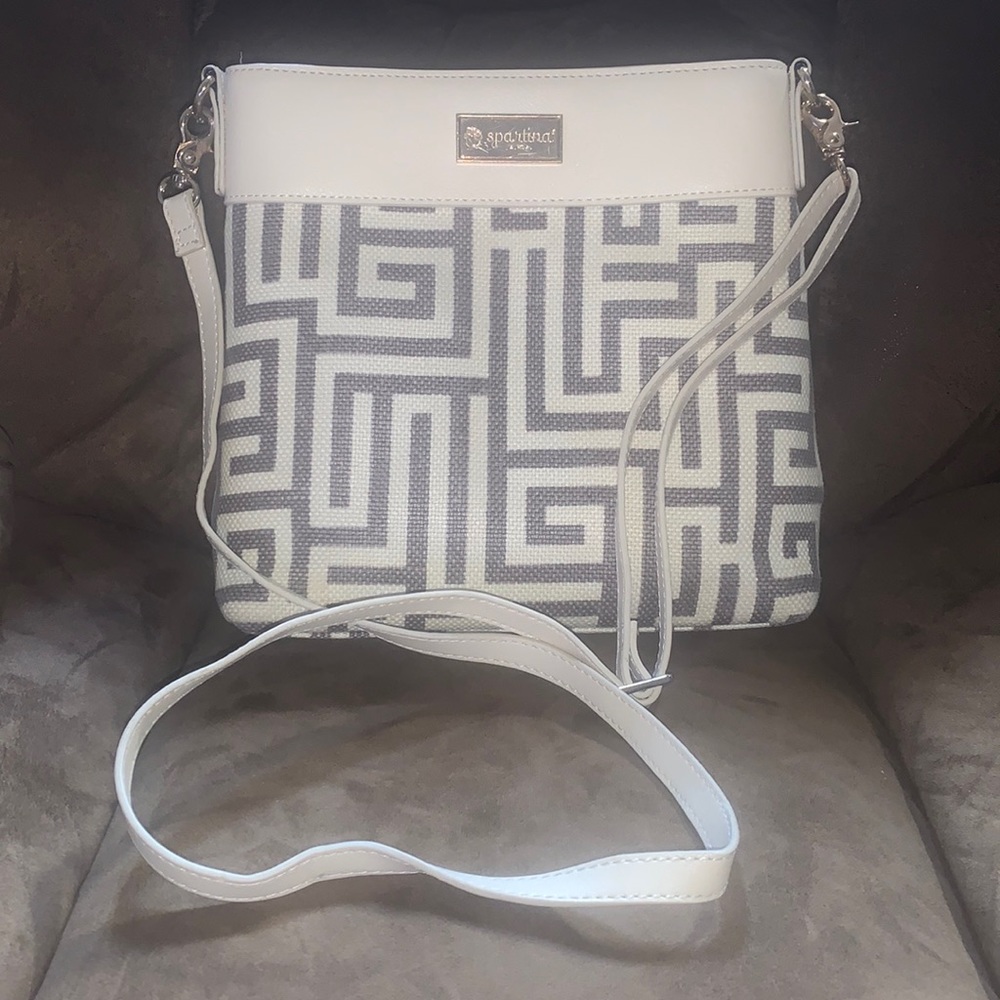 Very cute purse!